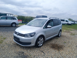 Vw Touran an 2012 diesel 20 tdi klimatronic adus recent